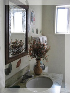 cabin 7 bathroom