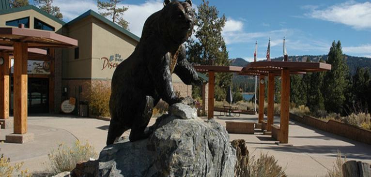 Bear Mpuntain ski resort in Big Bear Lake - ski and snowboard competitions big bear